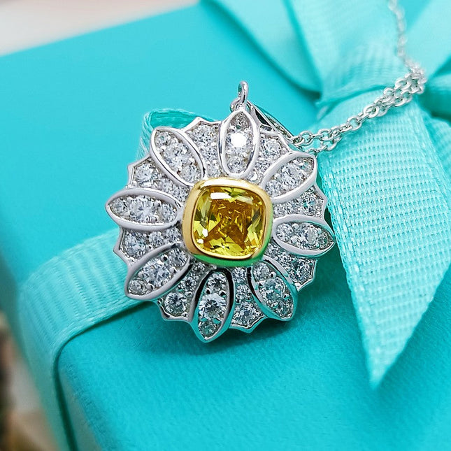 FLOWER PEDANT YELLOW DIAMOND SILVER NECKLACE