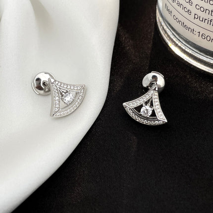 DREAM MINI DIAMOND STUD EARRINGS