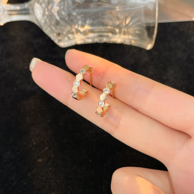 BEE LOVE DIAMOND HOOP EARRINGS