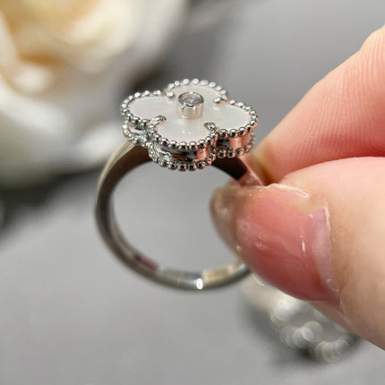 CLOVER SILVER MOP DIAMOND RING