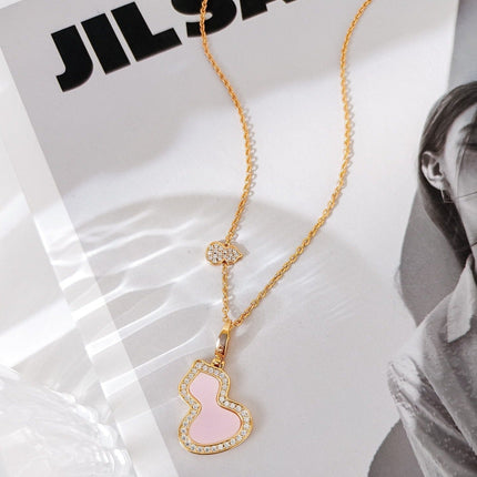 WULU 2 MOTIF PINK MOP PINK GOLD NECKLACE