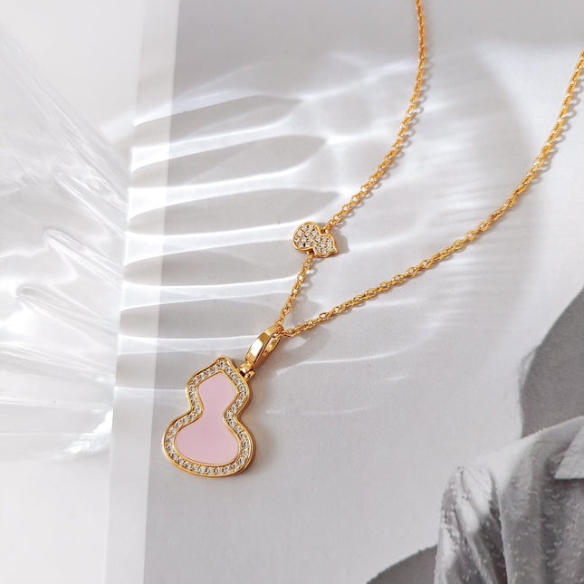 WULU 2 MOTIF PINK MOP PINK GOLD NECKLACE