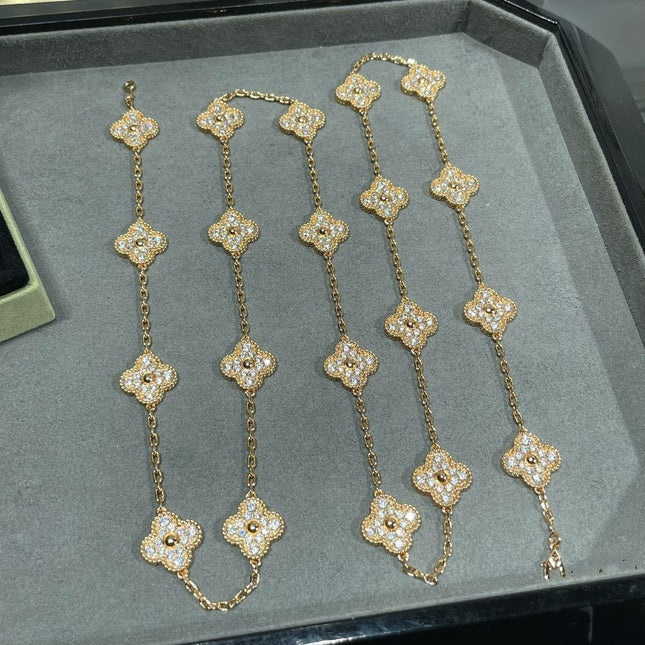 CLOVER 20 MOTIF DIAMOND NECKLACE