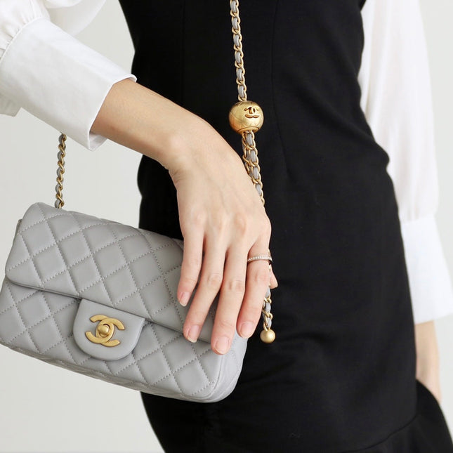 FLAP BAG 20CM GREY LAMBSKIN GOLD HARDWARE