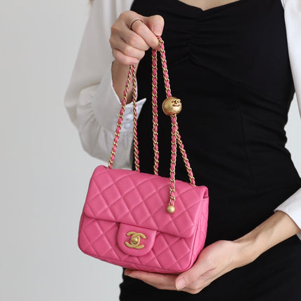 FLAP BAG 17CM PINK LAMBSKIN GOLD HARDWARE