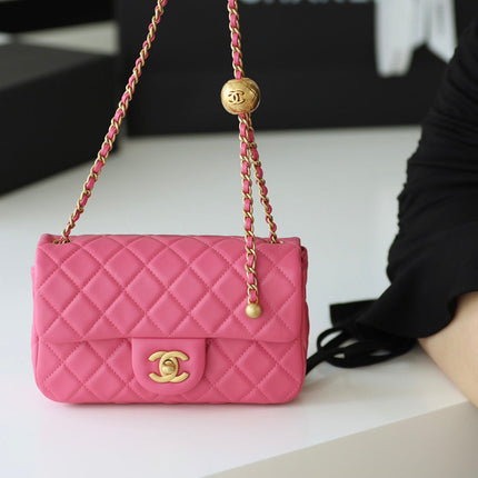 FLAP BAG 20CM PINK LAMBSKIN GOLD HARDWARE