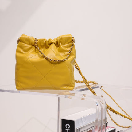 CC HOBO BAG 22 YELLOW LAMBSKIN GOLD HARDWARE