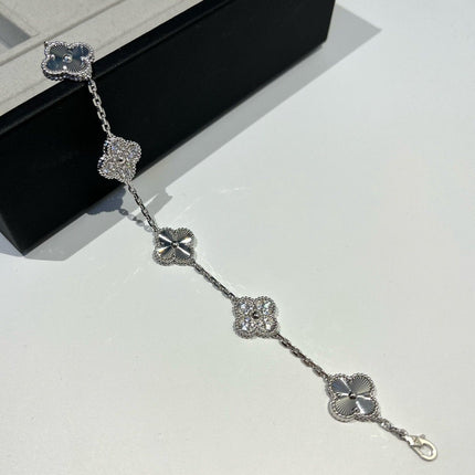 CLOVER 5 MOTIF SILVER DIAMOND BRACELET