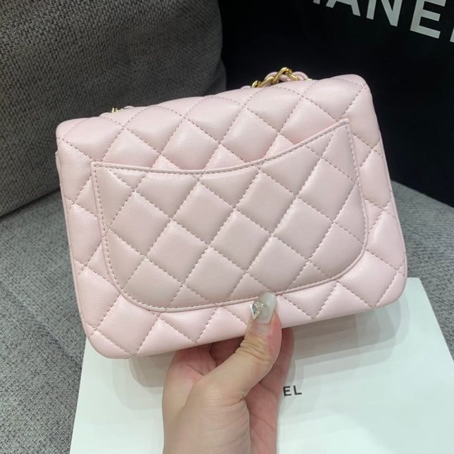 MINI SQUARE FLAP BAG 17CM PINK LAMBSKIN GOLD HARDWARE