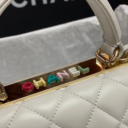 CC TRENDY 20CM WHITE LAMBSKIN GOLD HARDWARE