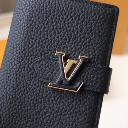 VERTICAL COMPACT WALLET BLACK CAPUCINES