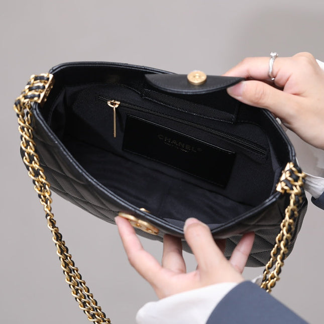 CC HOBO SHOULDER BAG 23CM BLACK CAVIAR GOLD HARDWARE