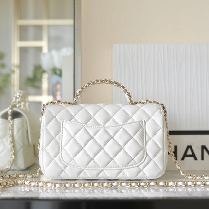 MINI RECTANGLE FLAP BAG TOP HANDLE 20CM WHITE LAMBSKIN SILVER HARDWARE