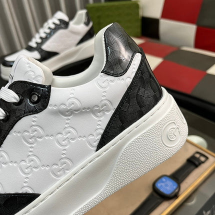 GG SNEAKERS IN EMBOSSED WHITE BLACK COWHIDE LEATHER