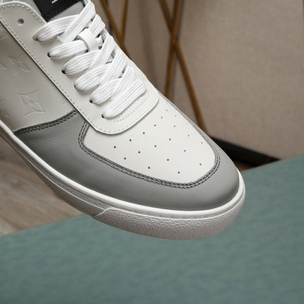 LV RIVOLI SNEAKER WHITE GREY