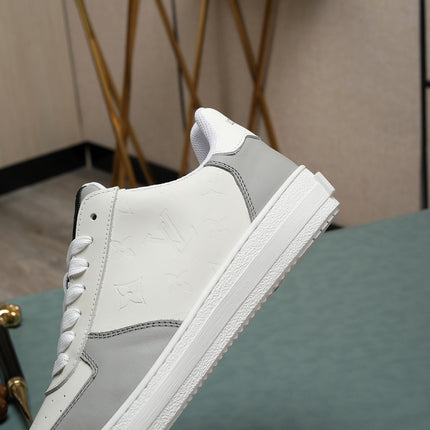 LV RIVOLI SNEAKER WHITE GREY