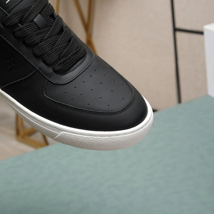 LV RIVOLI SNEAKER BLACK