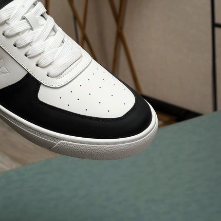 LV RIVOLI SNEAKER WHITE BLACK