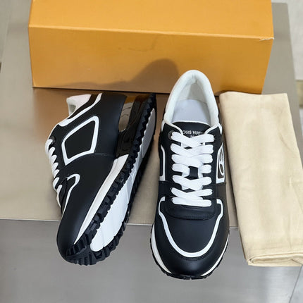 LV RUN AWAY BLACK SNEAKER