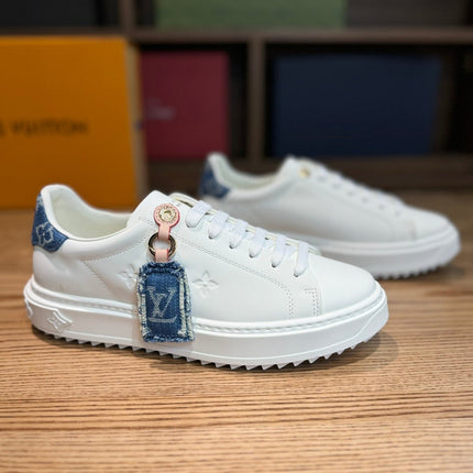 LV TIME OUT SNEAKER WHITE