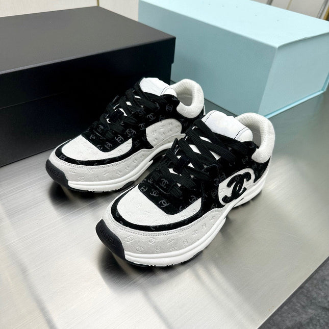 CC SNEAKER TRAINER BLACK WHITE