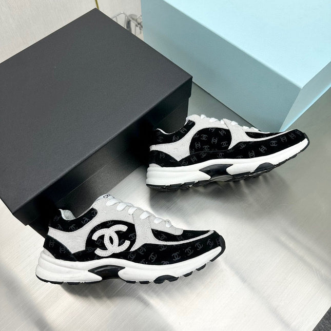 Copy of CC SNEAKER TRAINER WHITE BLACK