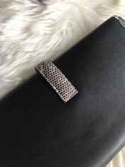 JIGE ELAN 29 CLUTCH IN BLACK CALFSKIN WITH WHITE LIZARD SKIN