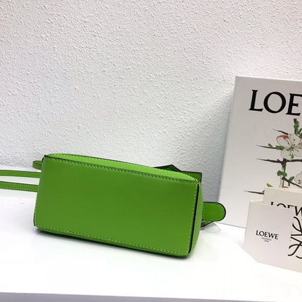 LOE MINI 18 PUZZLE BAG IN EMERALD GREEN CALFSKIN