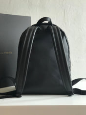 SMALL INTRECCIATO 41 BACKPACK IN BLACK CALFSKIN