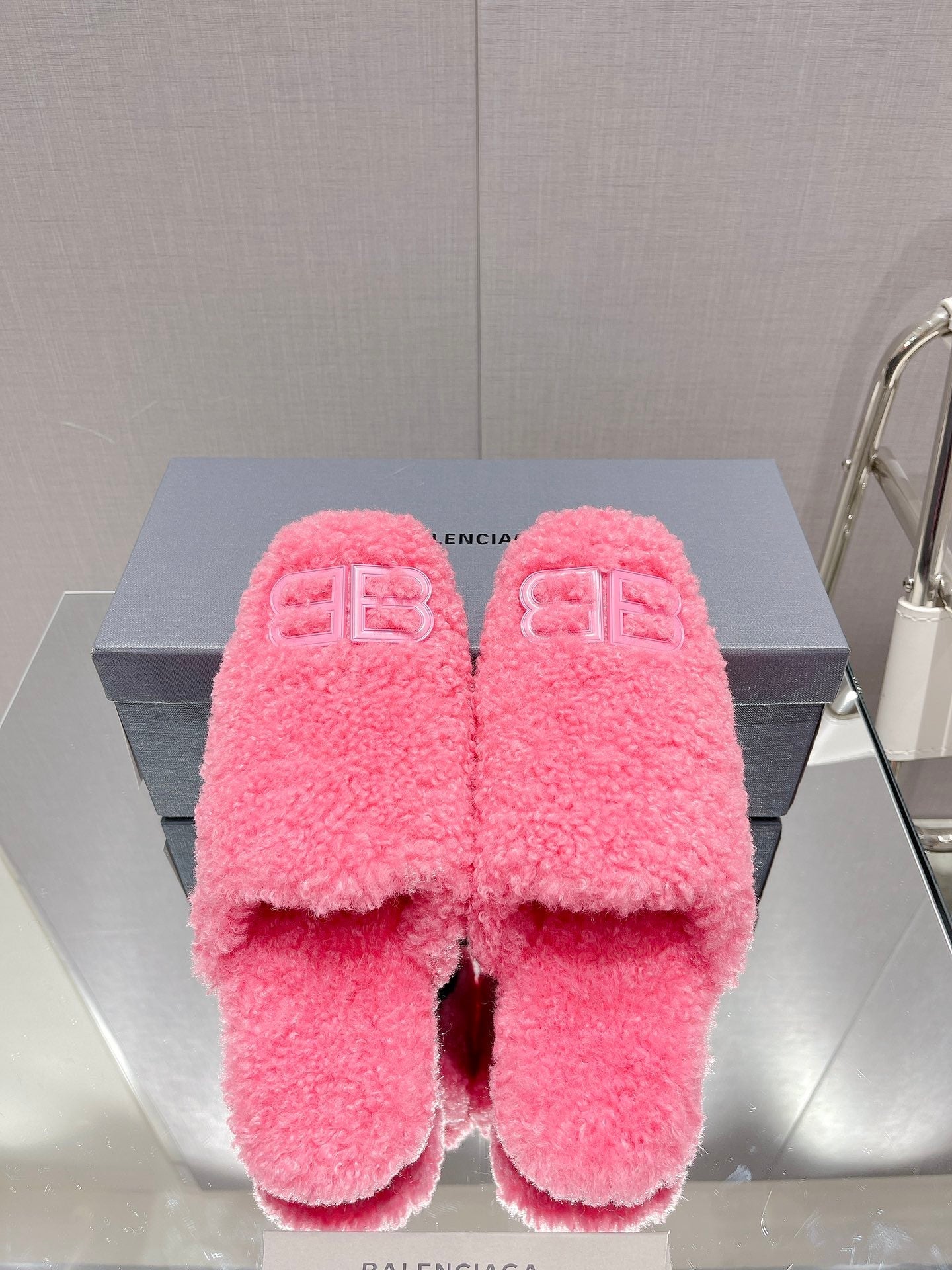 BALENCIAGA 25S MULES IN PINK WOOL WITH LOGO