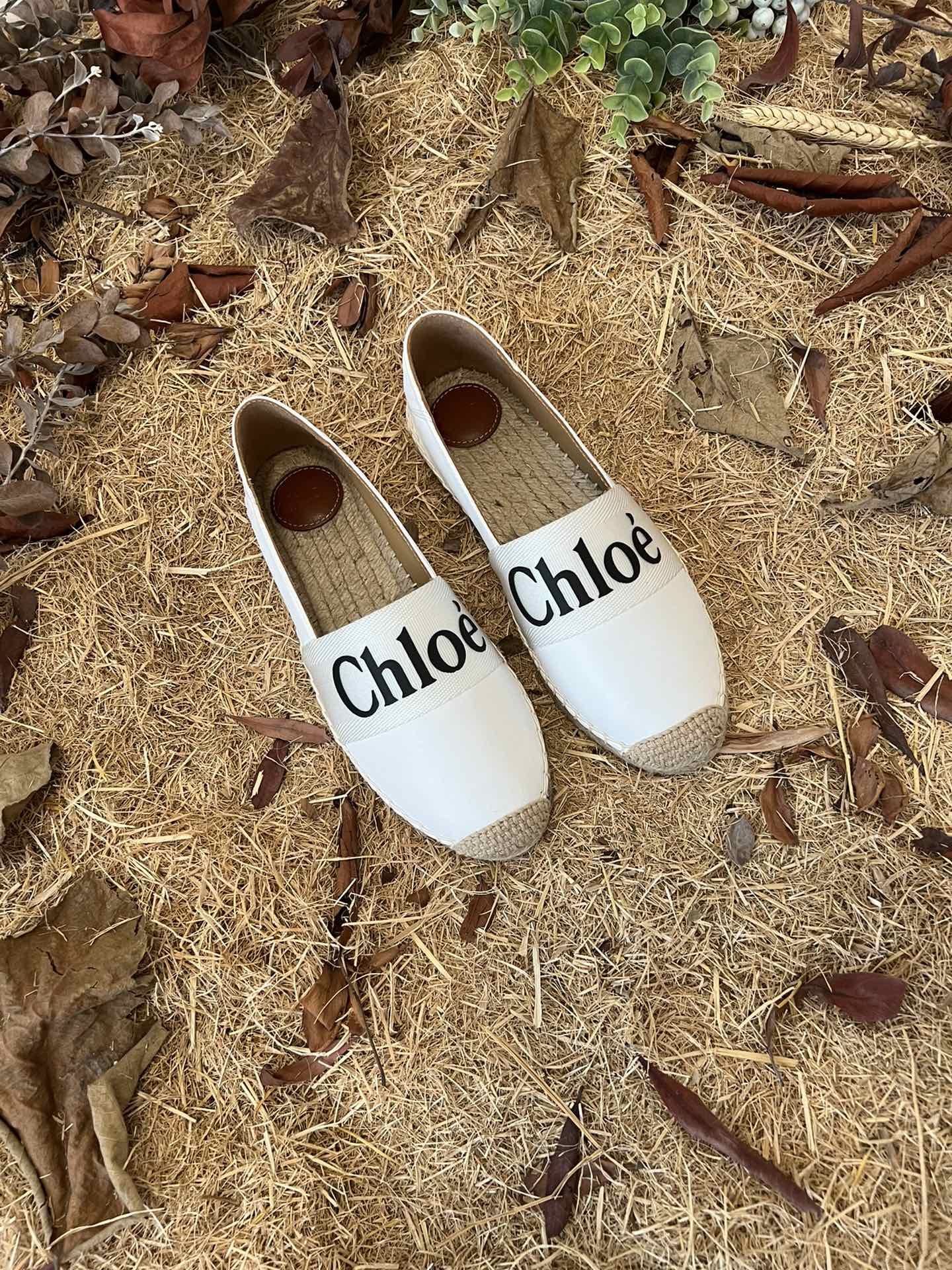 CHLOÉ 26S ESPADRILLE LOAFERS IN WHITE CALFSKIN AND CANVAS