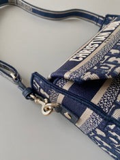 SMALL DIORCAMP BAG 23 OBLIQUE BLUE EMBROIDERY