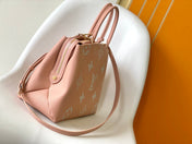 PETIT PALAIS PM LARGE SHOULDER BAG 34 IN PINK EMBOSSED COWHIDE GOLD-TONE HARDWARE
