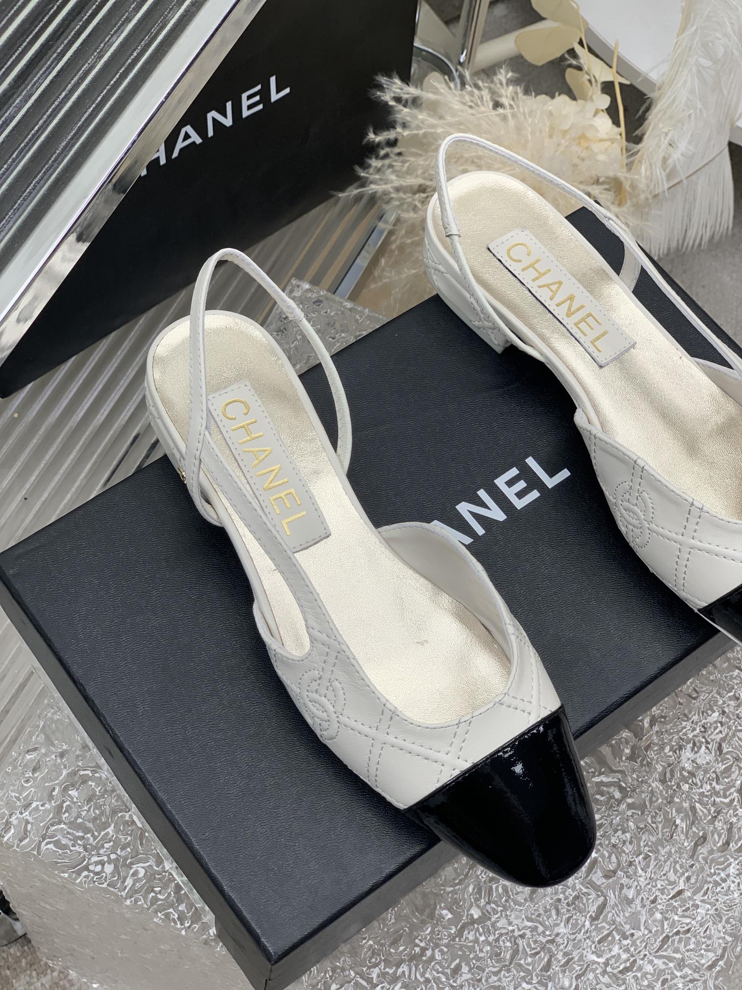 SLINGBACKS 20 WHITE MIX BLACK CALFSKIN