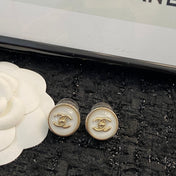CHANEL 26S DOUBLE C LOGO ROUND WHITE RESIN STUD EARRINGS IN GOLD METAL 633348