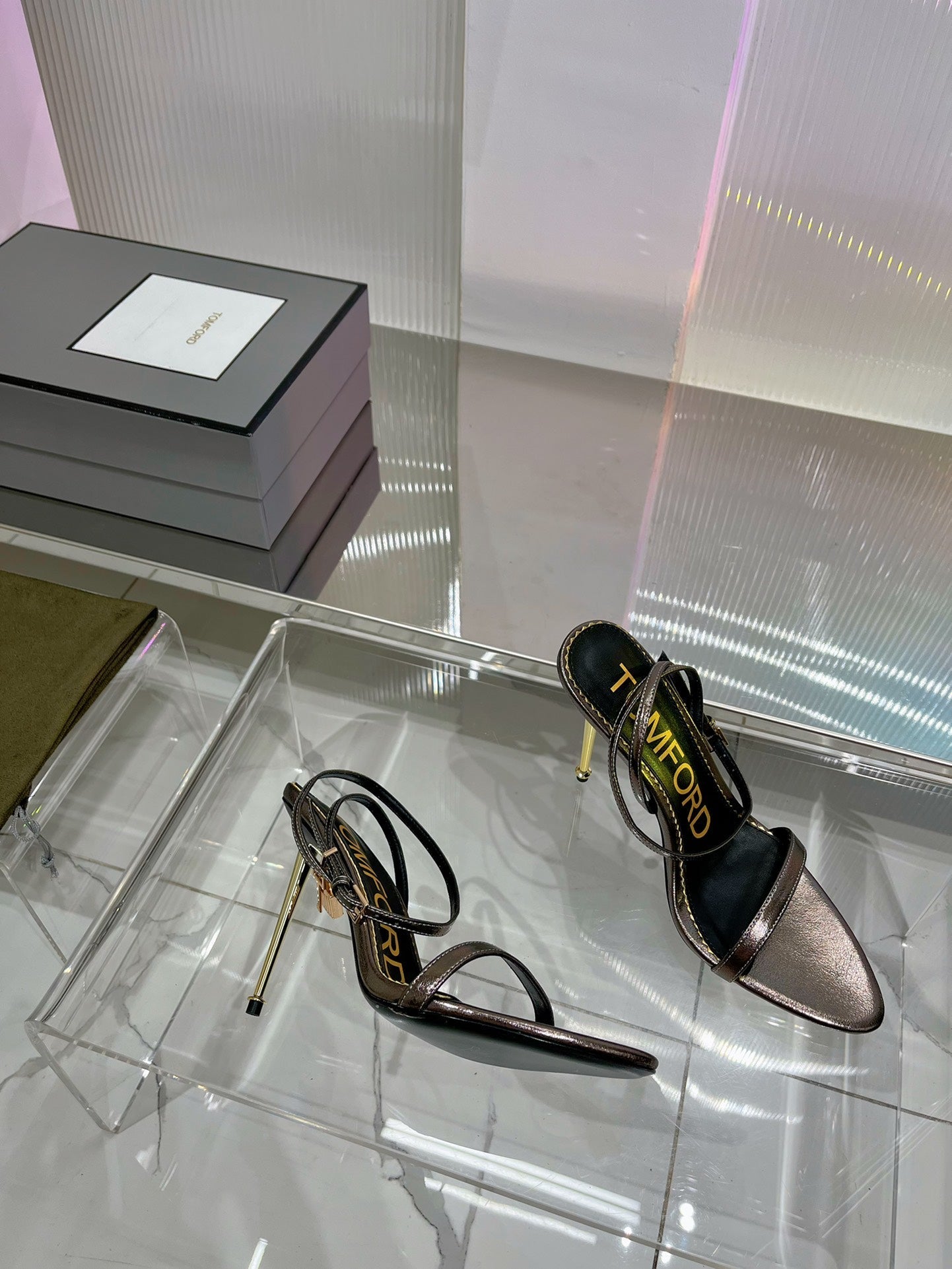 PADLOCK HIGH HEEL 10 CM SANDAL IN COFFEE BROWN SHEEPSKIN