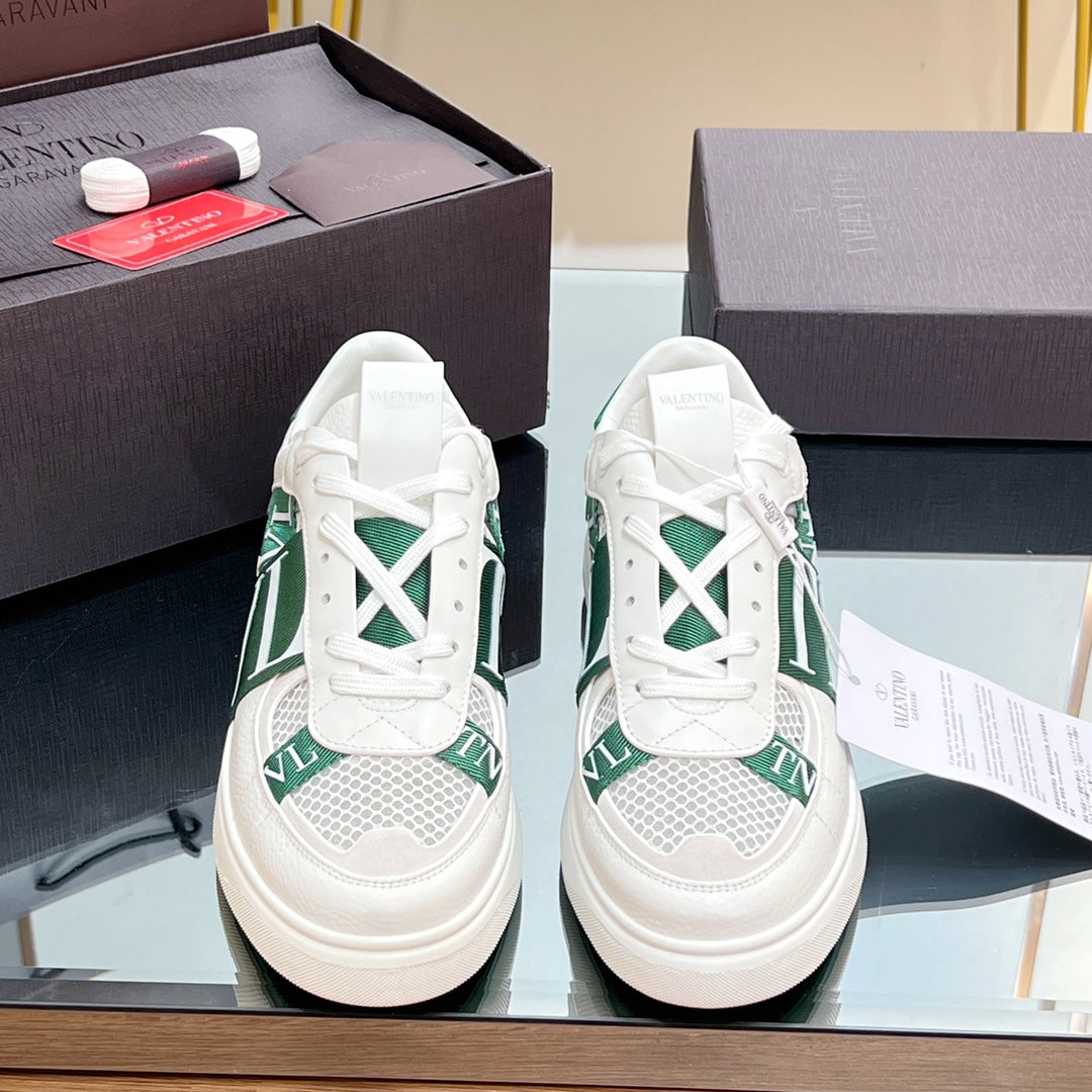 VALENTINO 25S GARAVANI VL7N SNEAKERS IN WHITE MIX GREEN LAMBSKIN