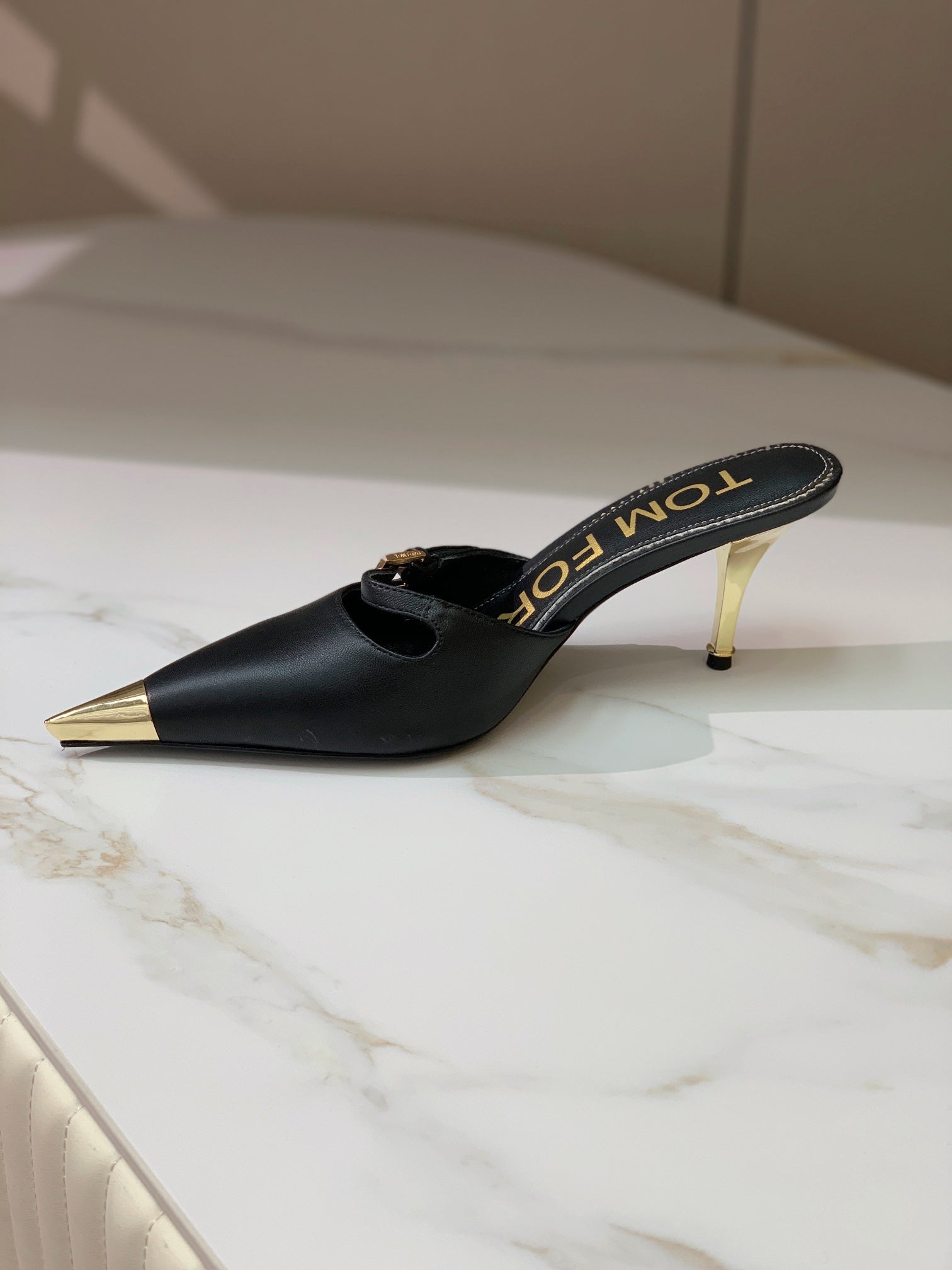 HIGH PUMP MULE 7 CM IN BLACK CALFSKIN