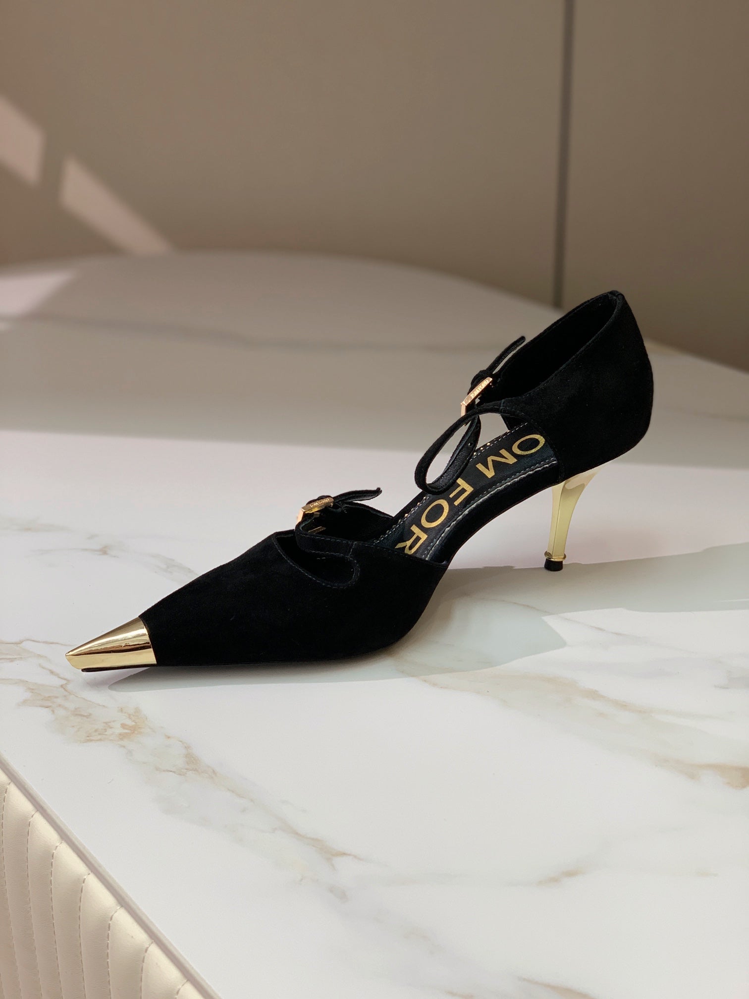 MARY JANE PUMP 7 CM IN BLACK SUEDE