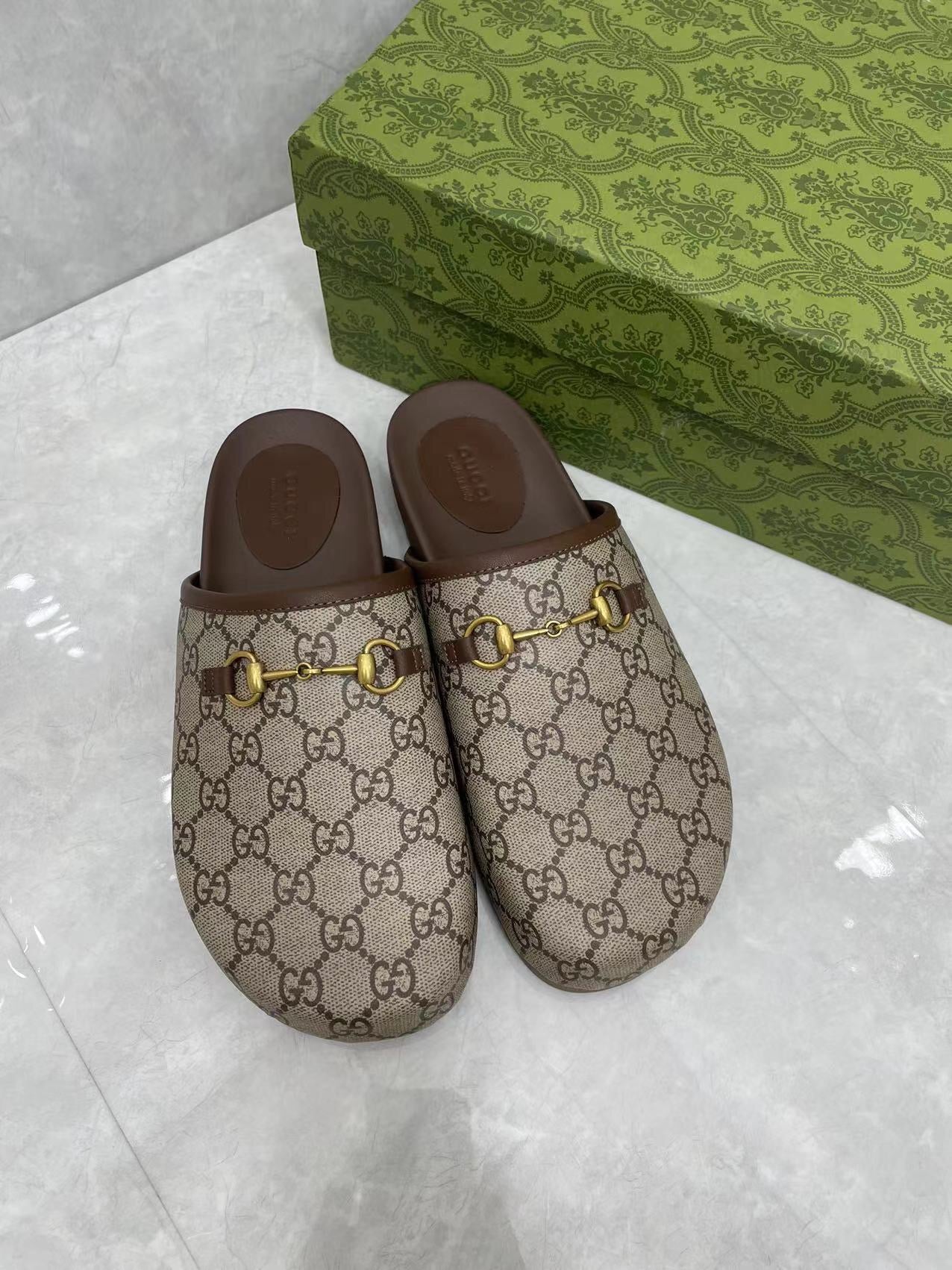 MULE WITH GOLD HORSEBIT IN BEIGE AND EBONY MONOGRAM CANVAS