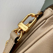 POCHETTE MÉTIS EAST WEST 21 IN BEIGE MONOGRAM EMPREINTE CALFSKIN EMBOSSED LOGO