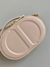 SIGNATURE 18 OVAL BAG IN BEIGE CALFSKIN