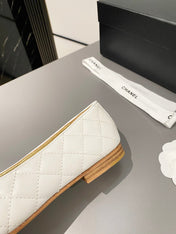 BALLET FLAT WHITE LAMBSKIN