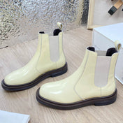 ANKLE BOOTS IN WHITE PATENT CALFSKIN