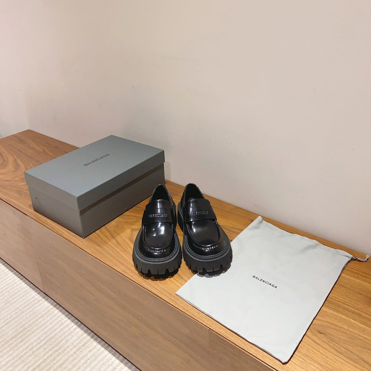 BALENCIAGA 25S LOAFERS IN BLACK CALFSKIN