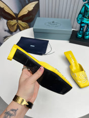 PRADA 26S MULE 40MM IN YELLOW SATIN CRYSTAL EMBELLISHED