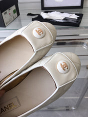 ballet flat quilted white gold cc lock