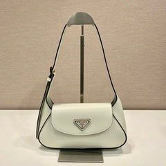 FLAP BAG 25 IN WHITE SMOOTH CALFSKIN TRIANGLE LOGO