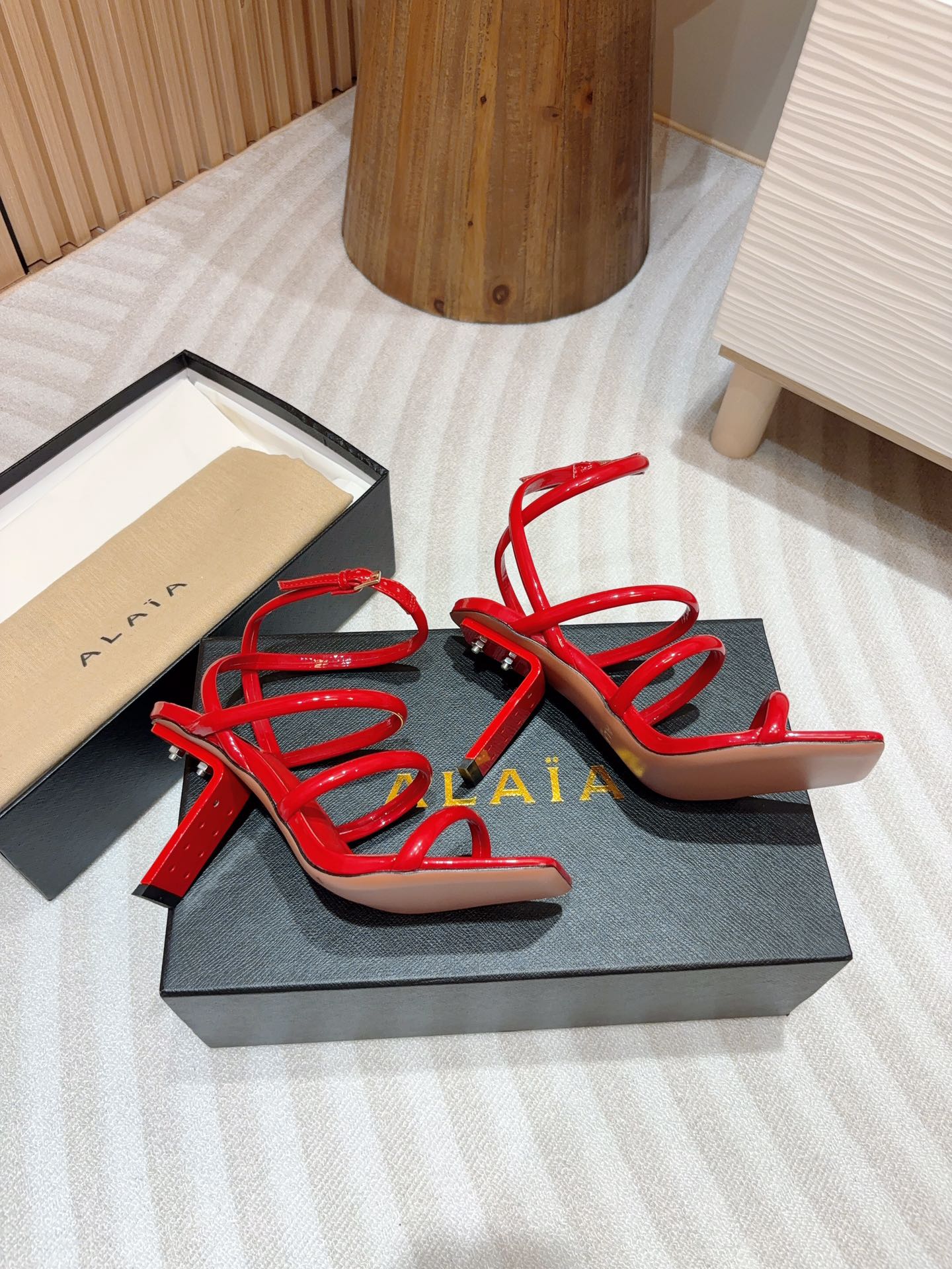 ALAIA THREE-STRAPS HIGH HEEL SANDALS IN CHERRY RED PATENT LAMBSKIN