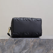 GROOVE BAG 25 IN BLACK MACROCANNAGE CALFSKIN WITH GOLD HARDWARE